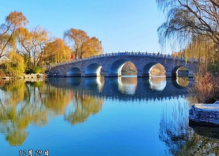 <a href=http://www.www23789.com/ target=_blank class=infotextkey>齊魯晚報</a>登報聯系方式